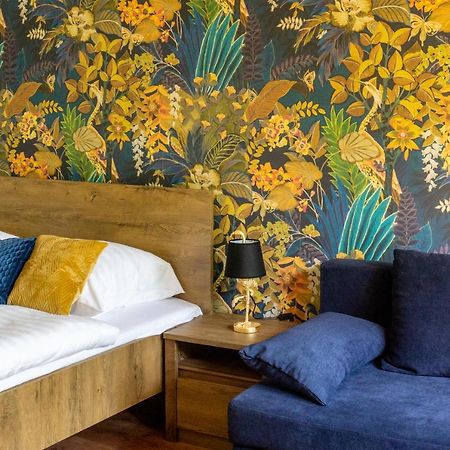 Secret Garden Apartman Мисколк Екстериор снимка